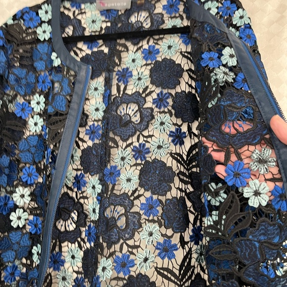 Ladies Lace Jacket by Bagatelle. Sz. L. - Picture 2 of 6